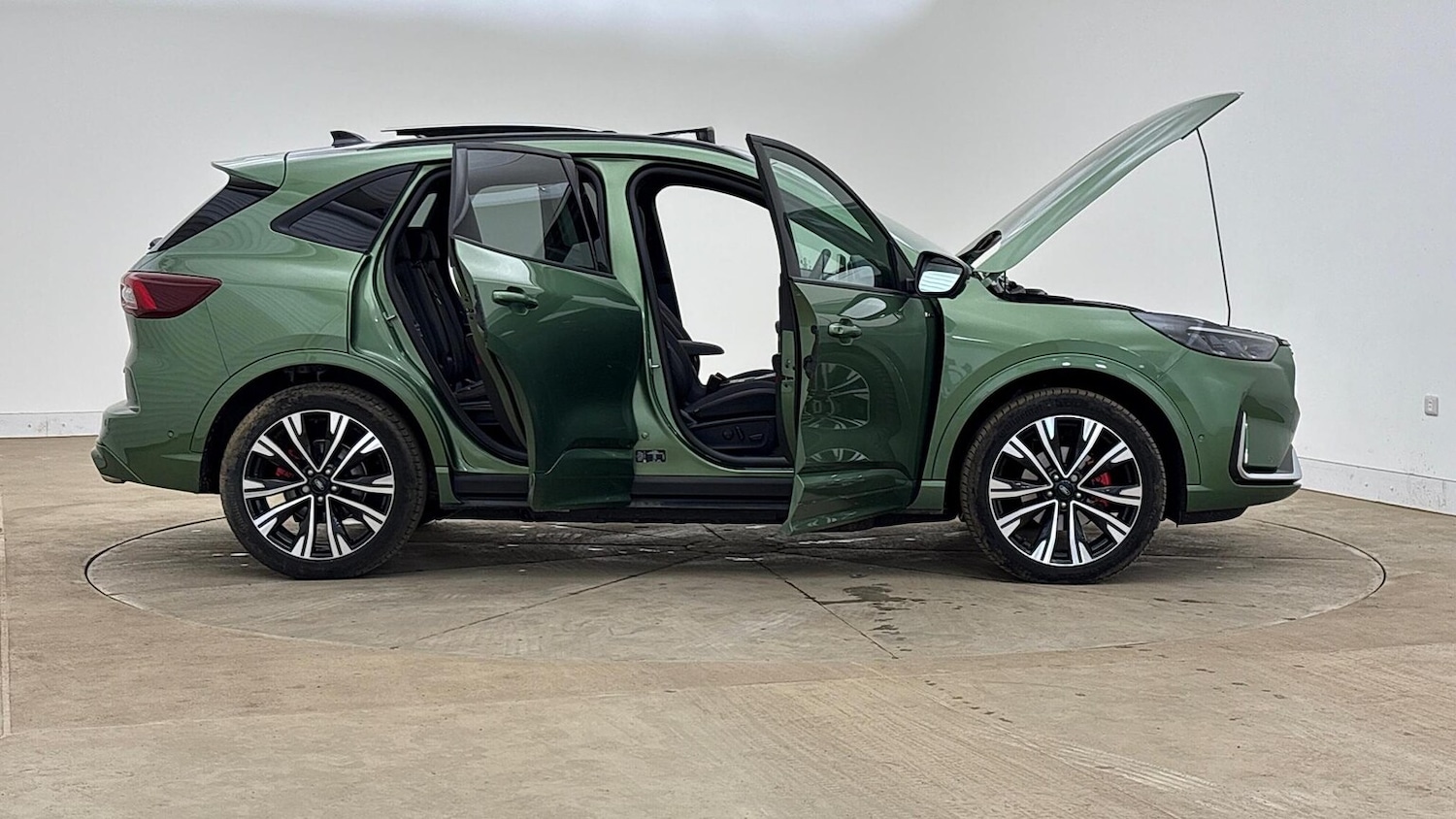 Used Ford Kuga 2025 for sale - 76628062: Photo 10