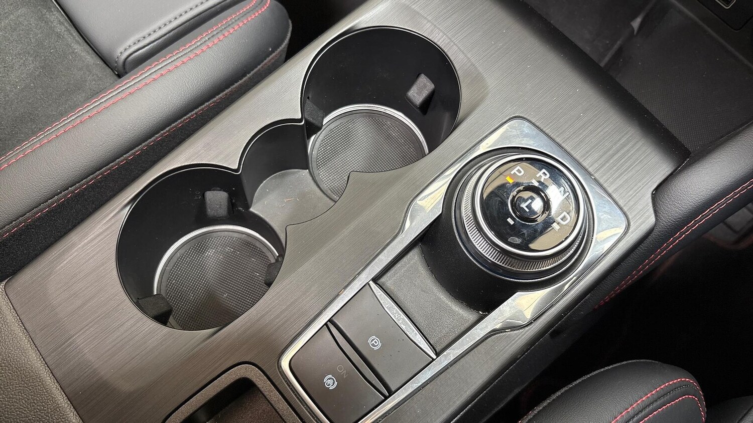 Used Ford Kuga 2025 for sale - 76628062: Photo 19