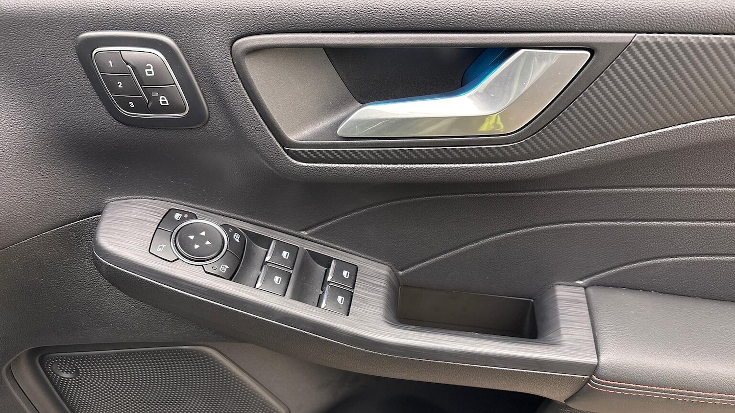 Used Ford Kuga 2025 for sale - 78090998: Photo 27