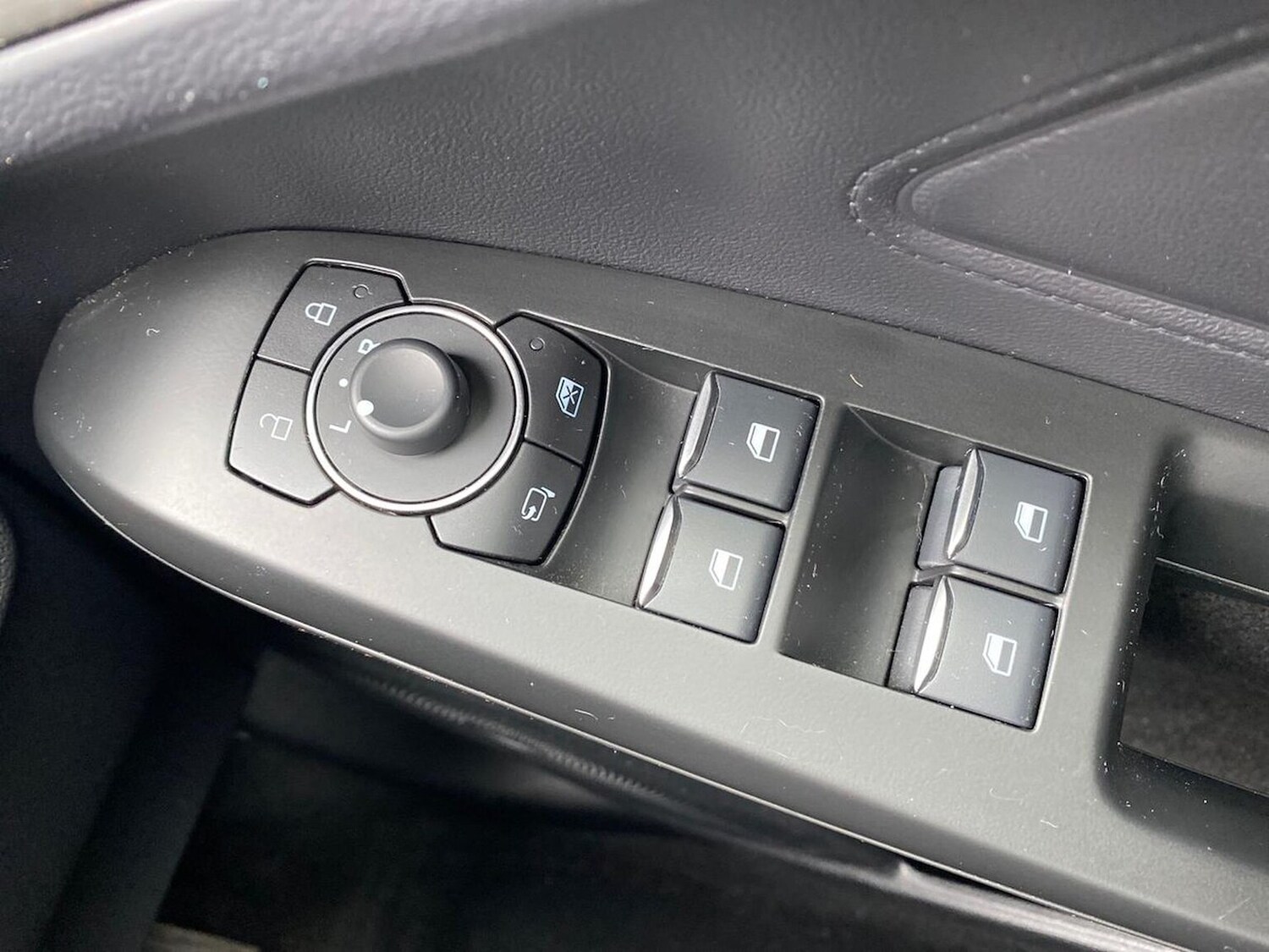 Used Ford Focus 2023 for sale - 78195023: Photo 23