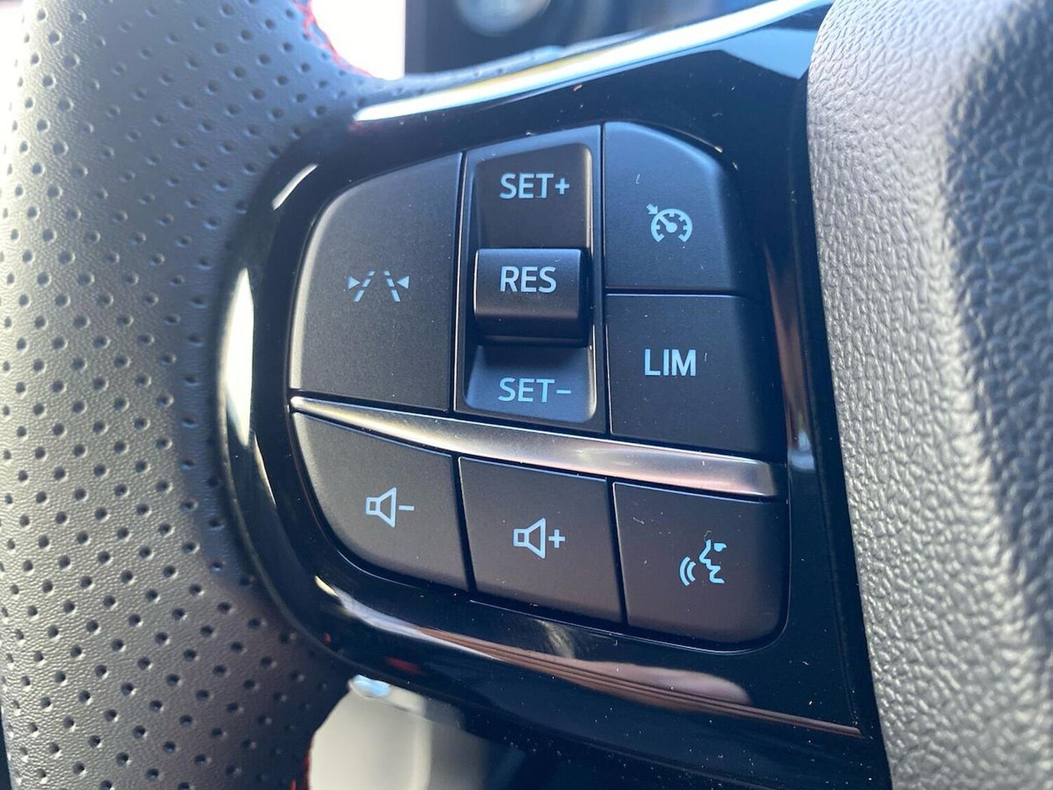 Used Ford Puma 2025 for sale - 76273526: Photo 26