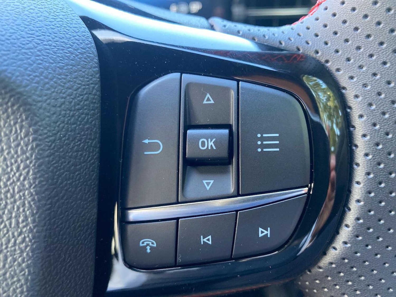 Used Ford Puma 2025 for sale - 76273526: Photo 27