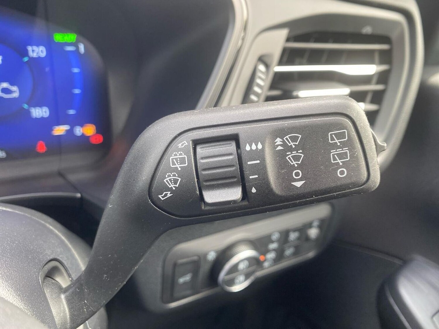 Used Ford Kuga 2024 for sale - 78194243: Photo 29