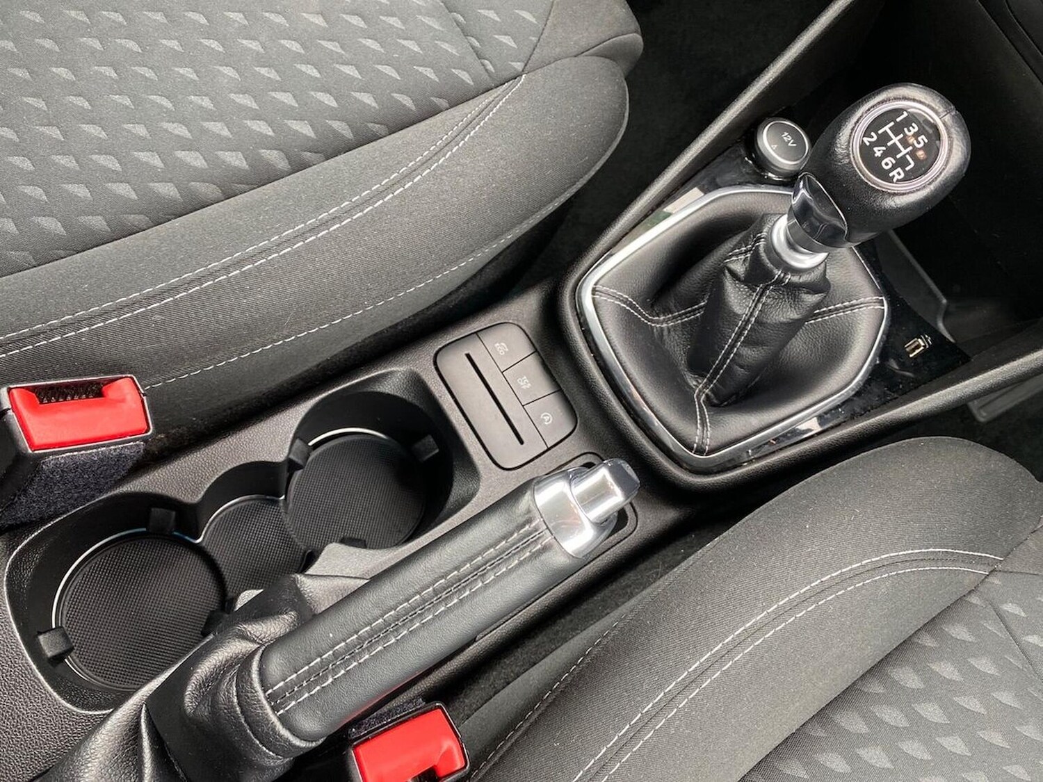 Used Ford Fiesta 2018 for sale - 78194278: Photo 13