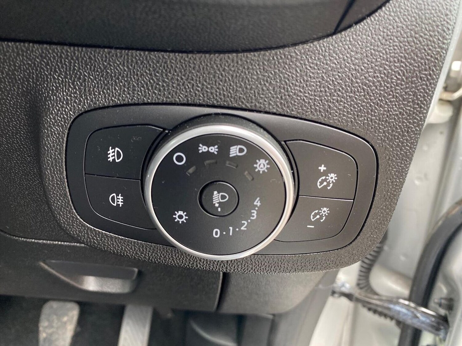 Used Ford Fiesta 2018 for sale - 78194278: Photo 31