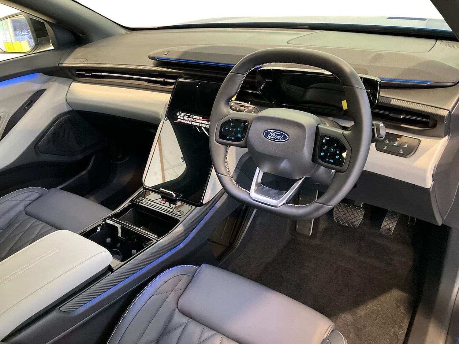 Used Ford Explorer 2024 for sale - 77489591: Photo 15