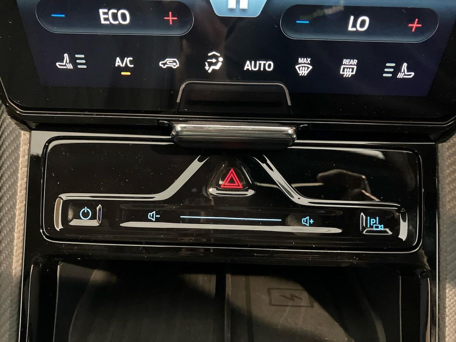 Used Ford Explorer 2024 for sale - 77489591: Photo 22