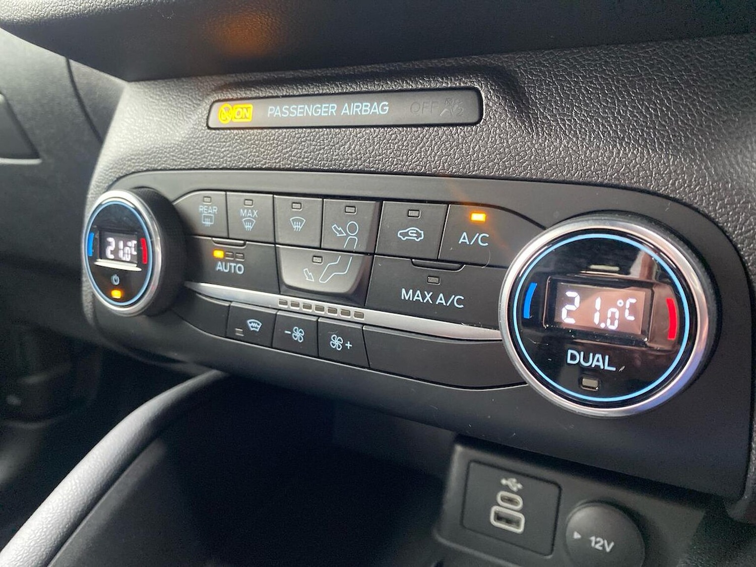 Used Ford Kuga 2022 for sale - 76957588: Photo 11