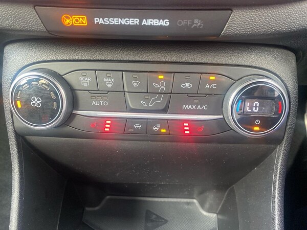 Used Ford Fiesta 2019 for sale - 76134331: Photo 12
