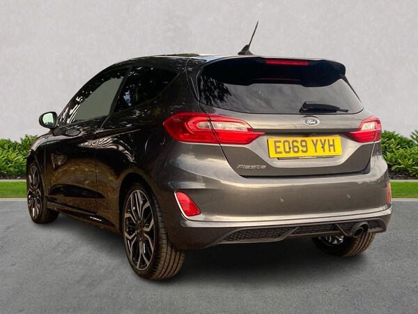 Used Ford Fiesta 2019 for sale - 76134331: Photo 2