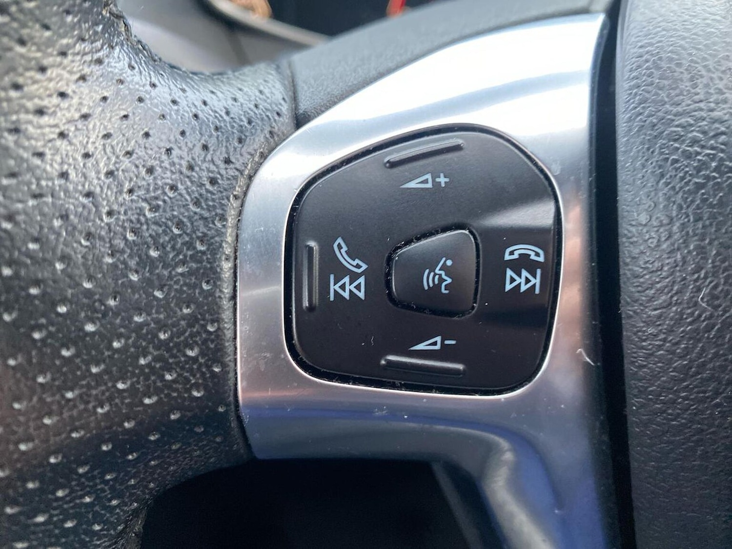 Used Ford Fiesta 2016 for sale - 77023437: Photo 28