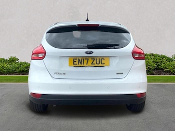 Used Ford Focus 2017 for sale - 78289899: Photo