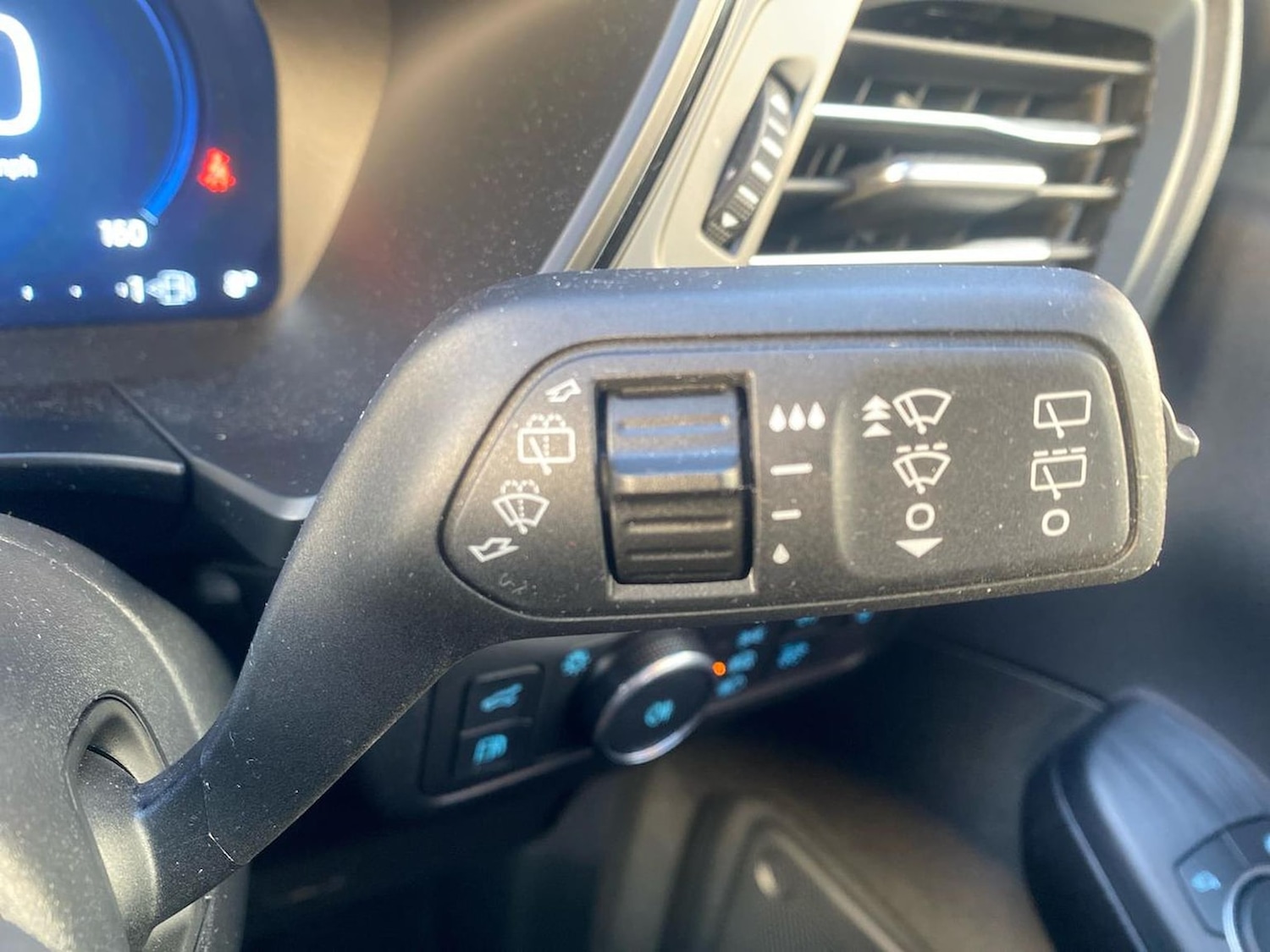 Used Ford Kuga 2024 for sale - 78131789: Photo 31