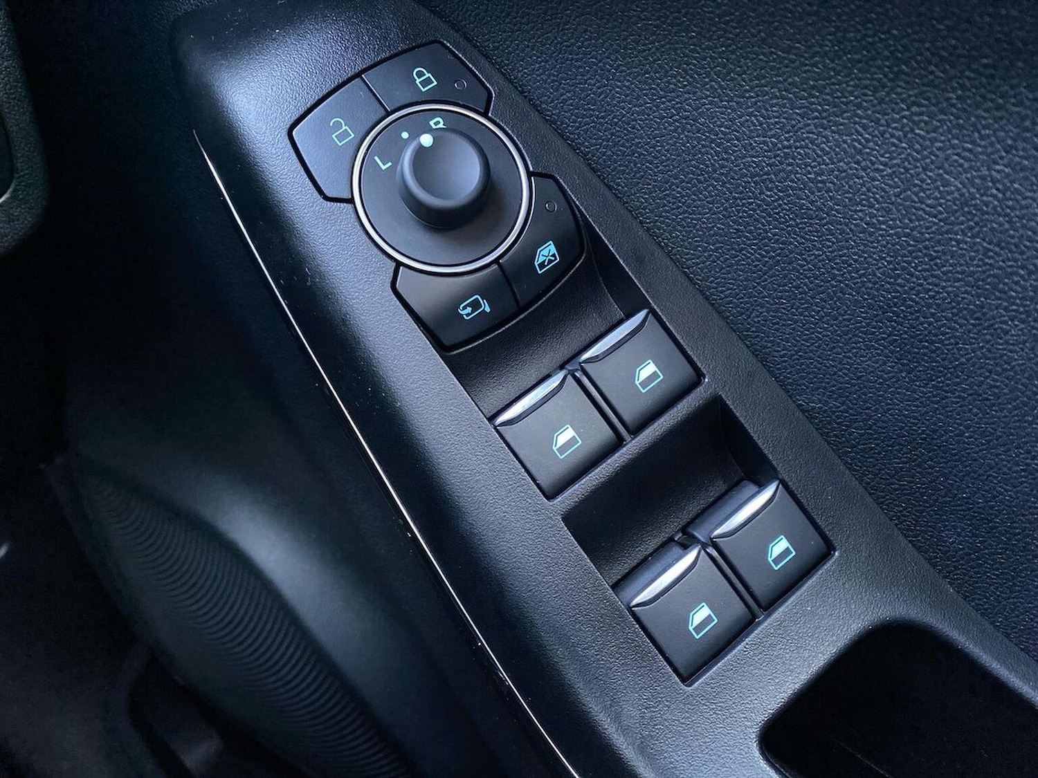 Used Ford Puma 2024 for sale - 76830645: Photo 21