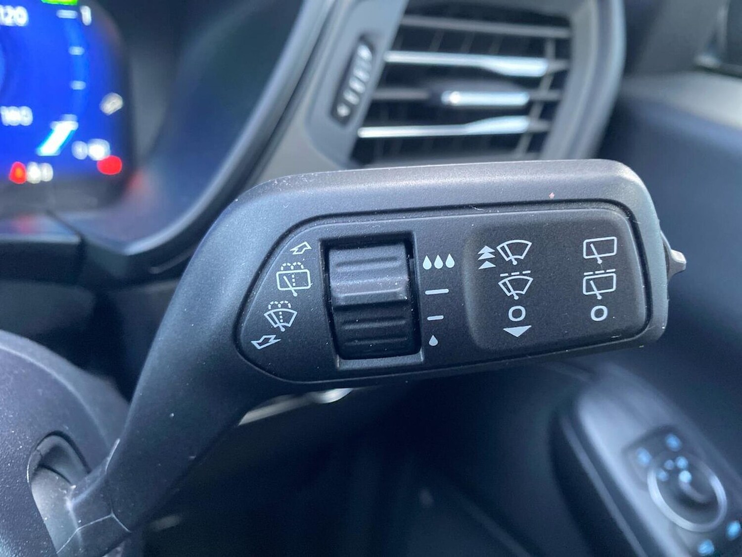 Used Ford Kuga 2022 for sale - 77759370: Photo 29