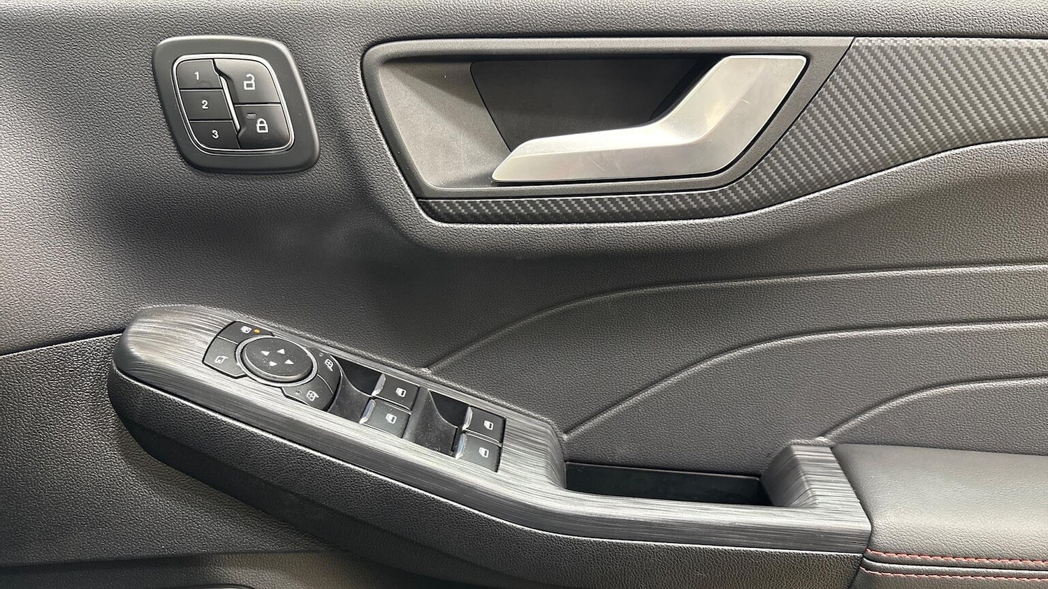 Used Ford Kuga 2025 for sale - 76931596: Photo 26