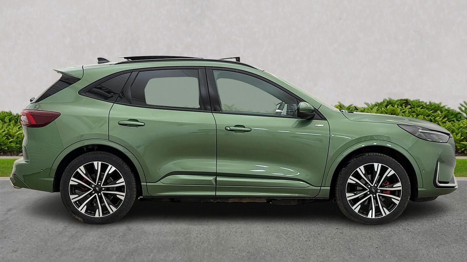 Used Ford Kuga 2025 for sale - 76931596: Photo 3