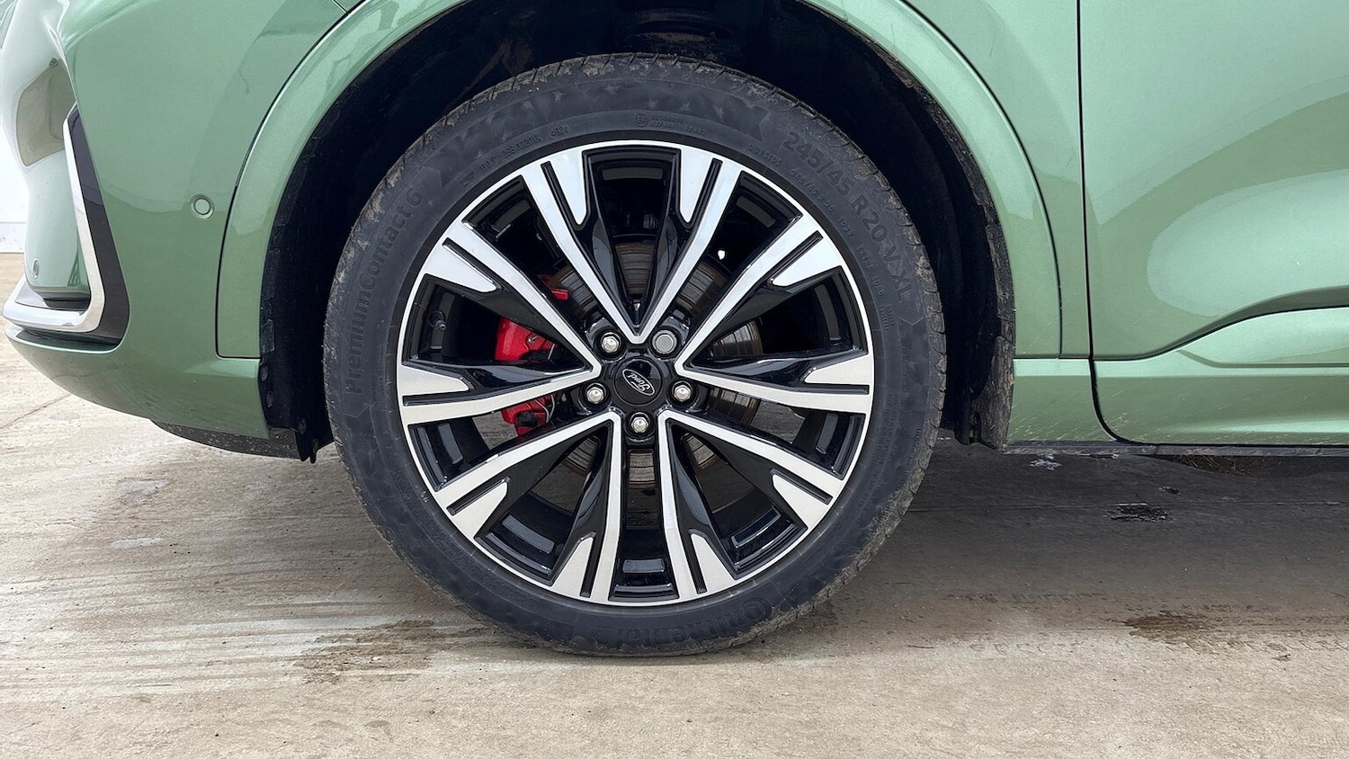 Used Ford Kuga 2025 for sale - 76931596: Photo 6