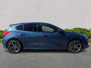 Used Ford Focus 2020 for sale - 78699730: Photo