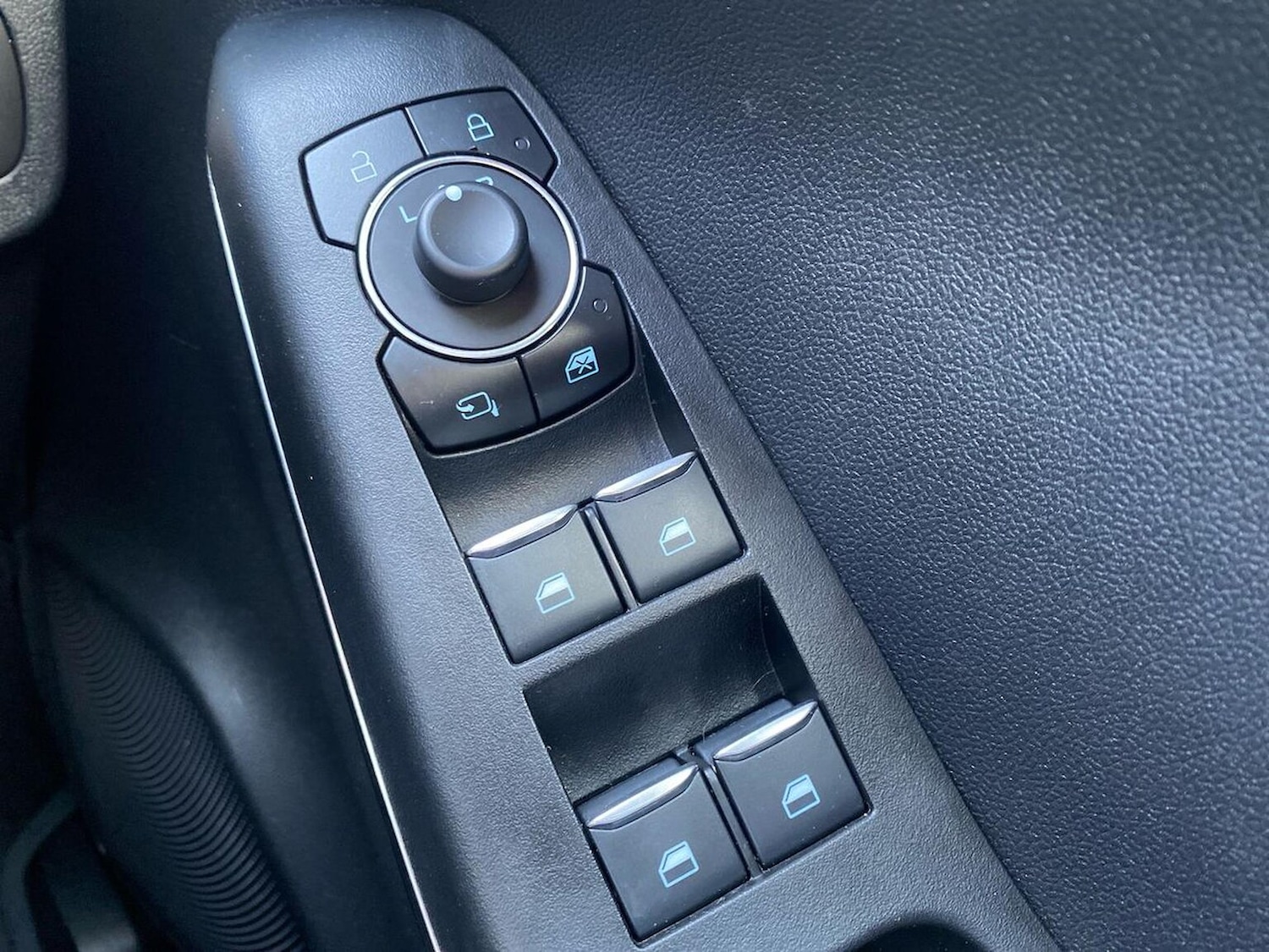 Used Ford Puma 2023 for sale - 77962324: Photo 21