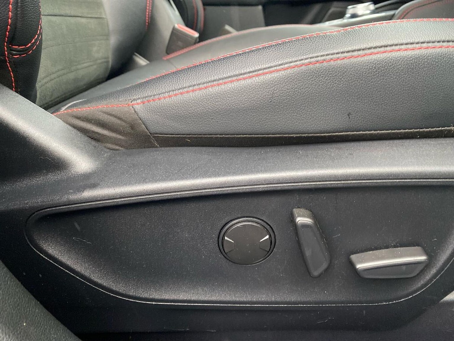 Used Ford Kuga 2024 for sale - 76682569: Photo 30