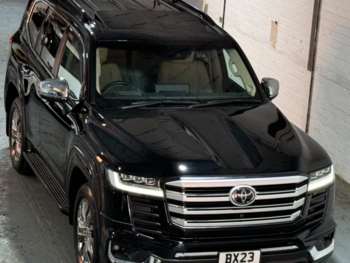 Used Toyota Land Cruiser 2023 for sale - 74887858: Photo