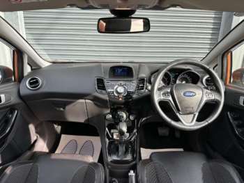 Used Ford Fiesta 2015 for sale - 74891100: Photo