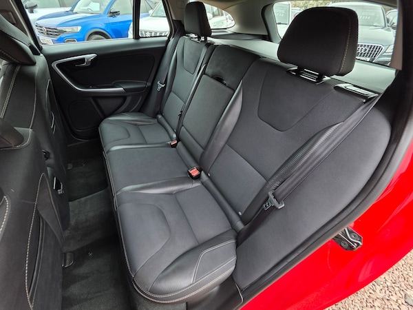 Used Volvo V60 2012 for sale - 75579824: Photo 11