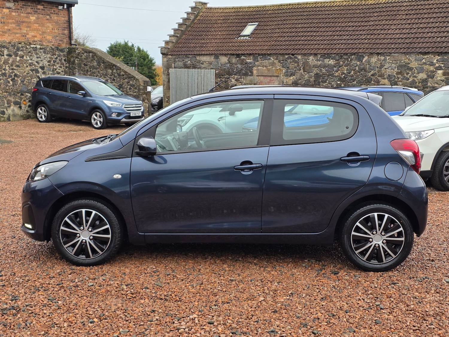 Used Peugeot 108 2016 for sale - 76474819: Photo 14