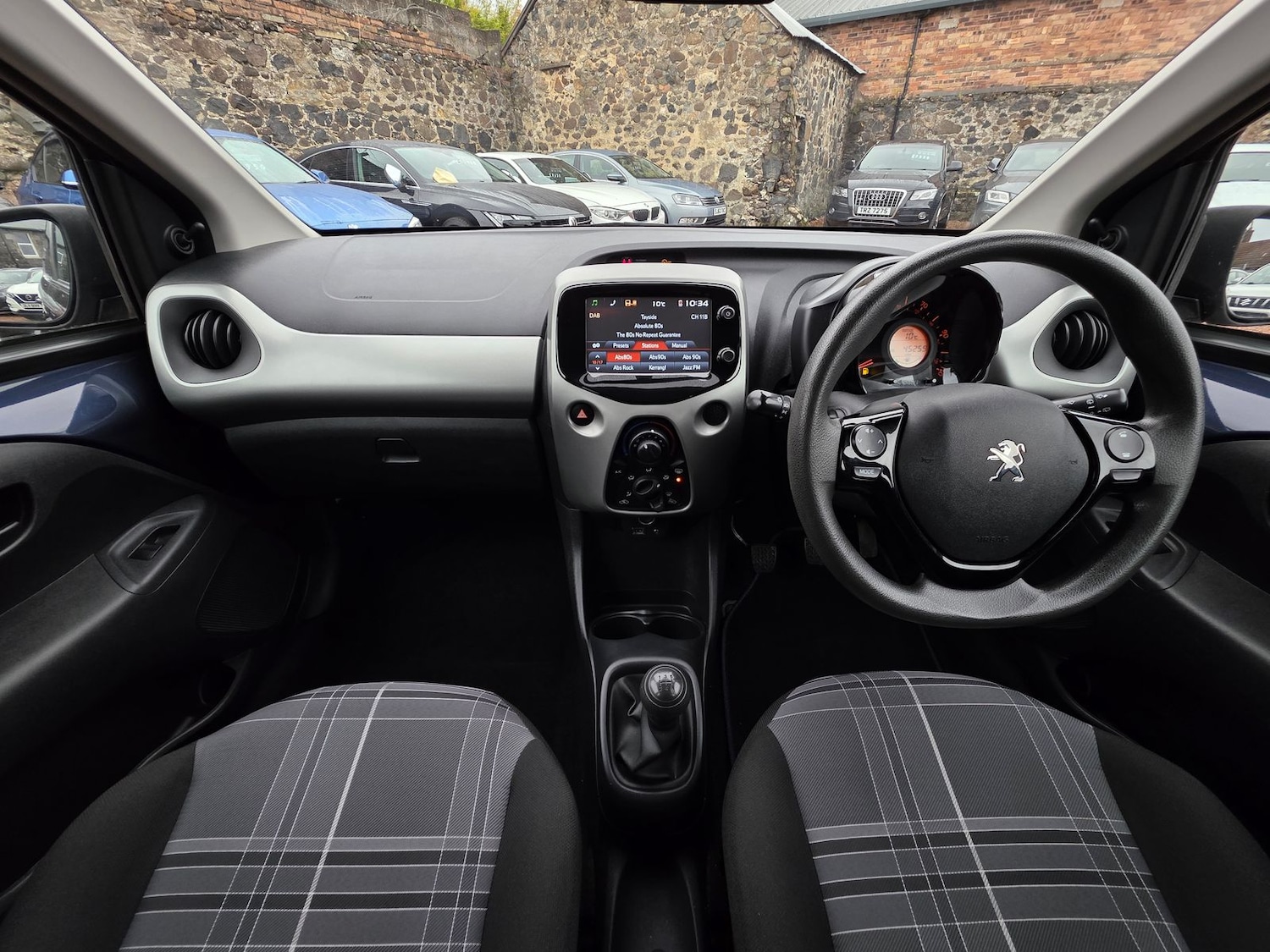 Used Peugeot 108 2016 for sale - 76474819: Photo 7