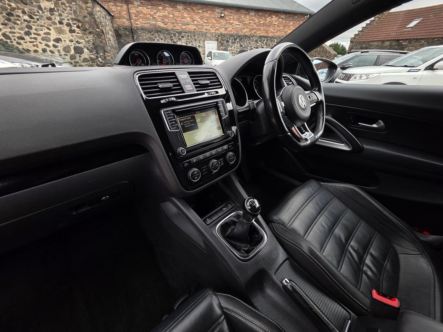 Used Volkswagen Scirocco 2017 for sale - 78088726: Photo 11