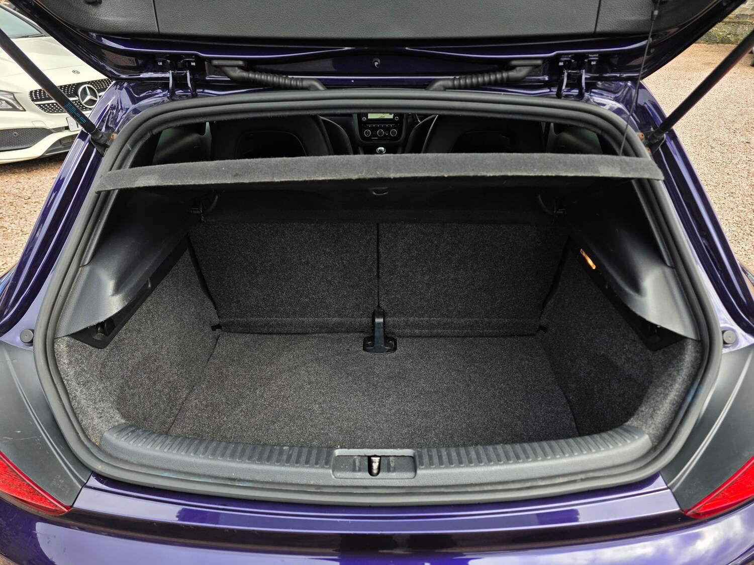 Used Volkswagen Scirocco 2017 for sale - 78088726: Photo 12