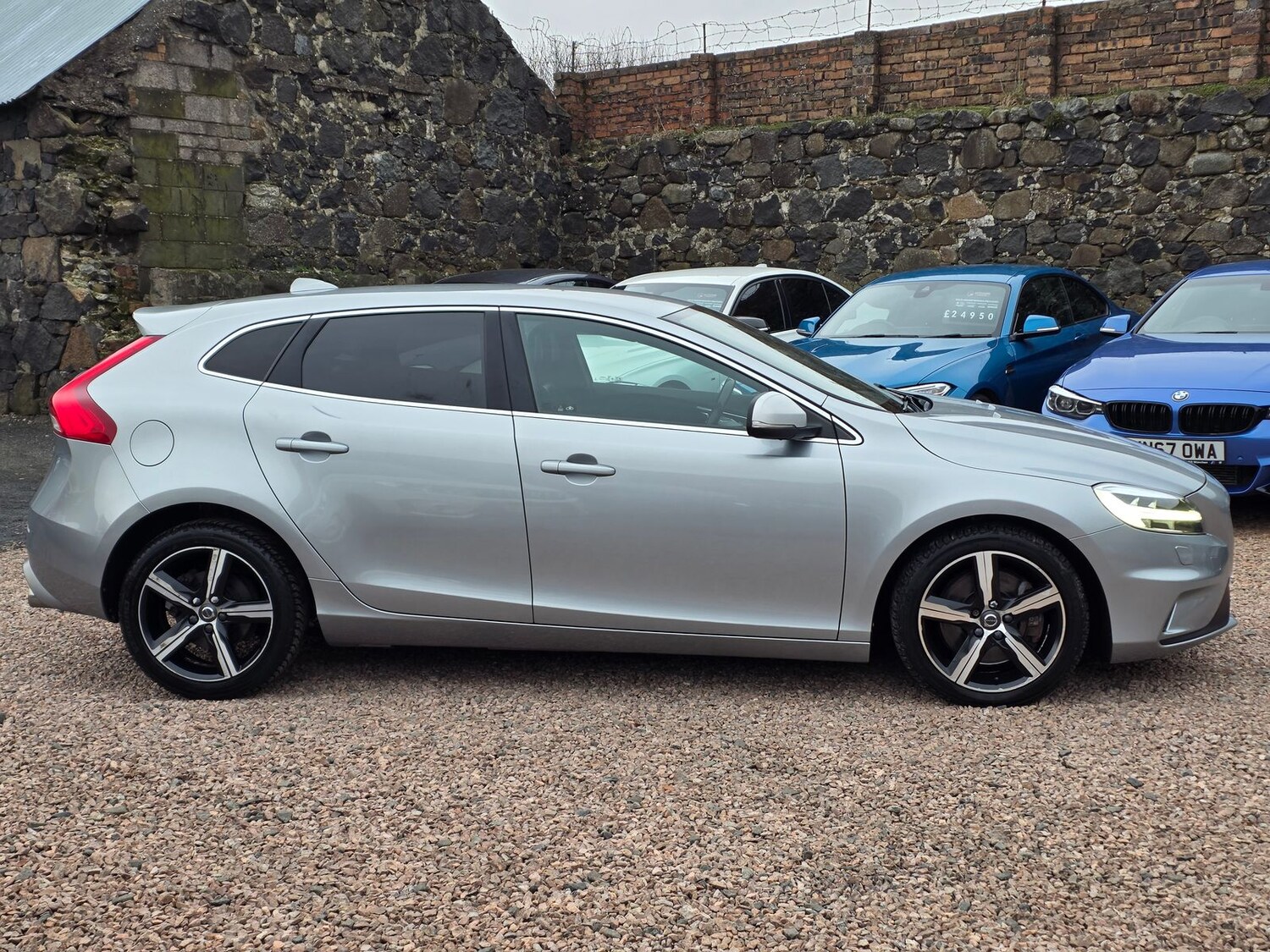 Used Volvo V40 2017 for sale - 77614597: Photo 18