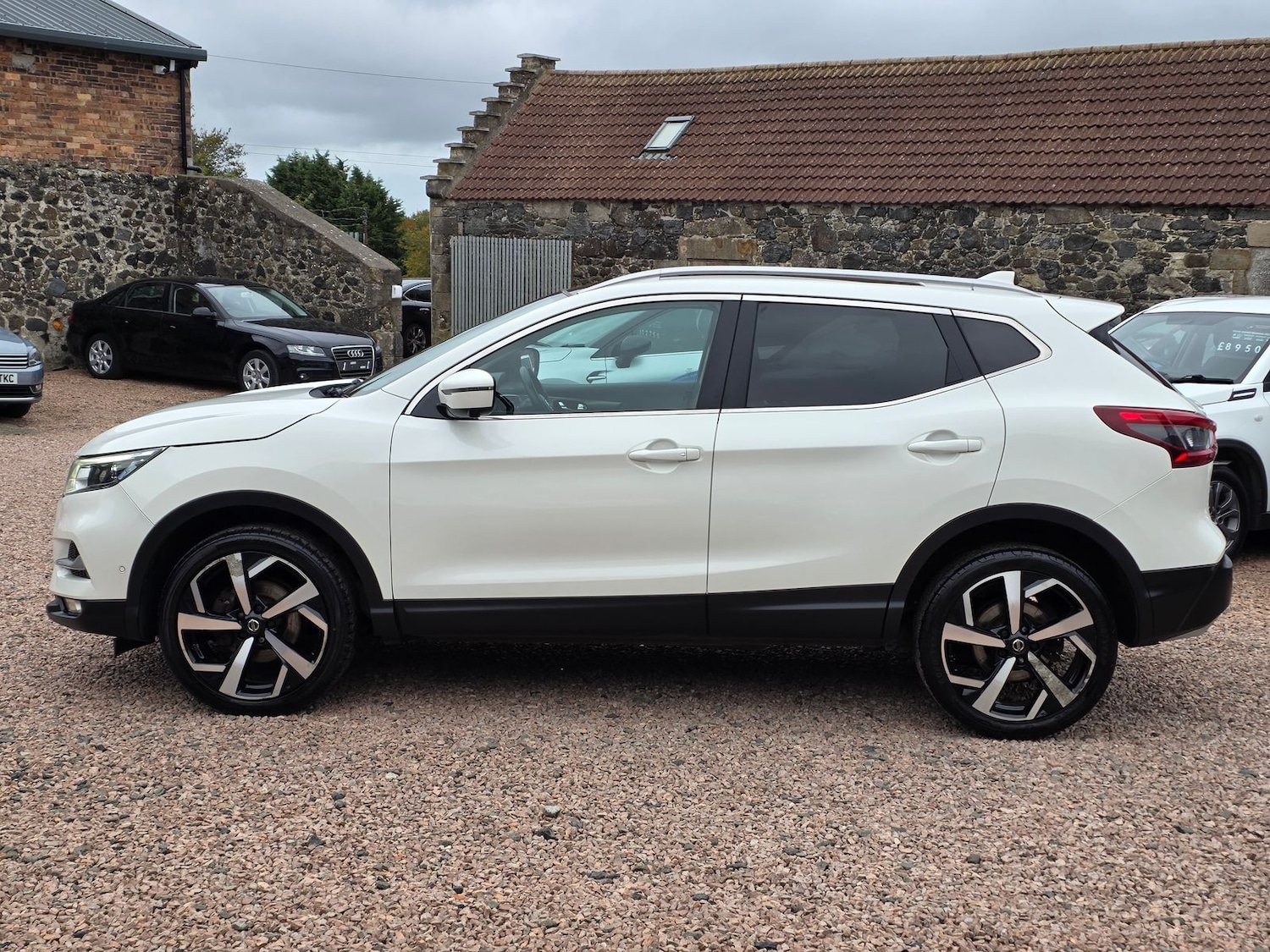 Used Nissan Qashqai 2018 for sale - 76731670: Photo 14