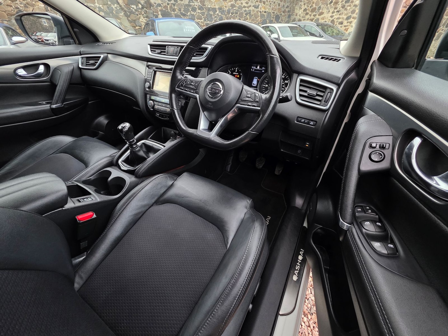 Used Nissan Qashqai 2018 for sale - 76731670: Photo 8