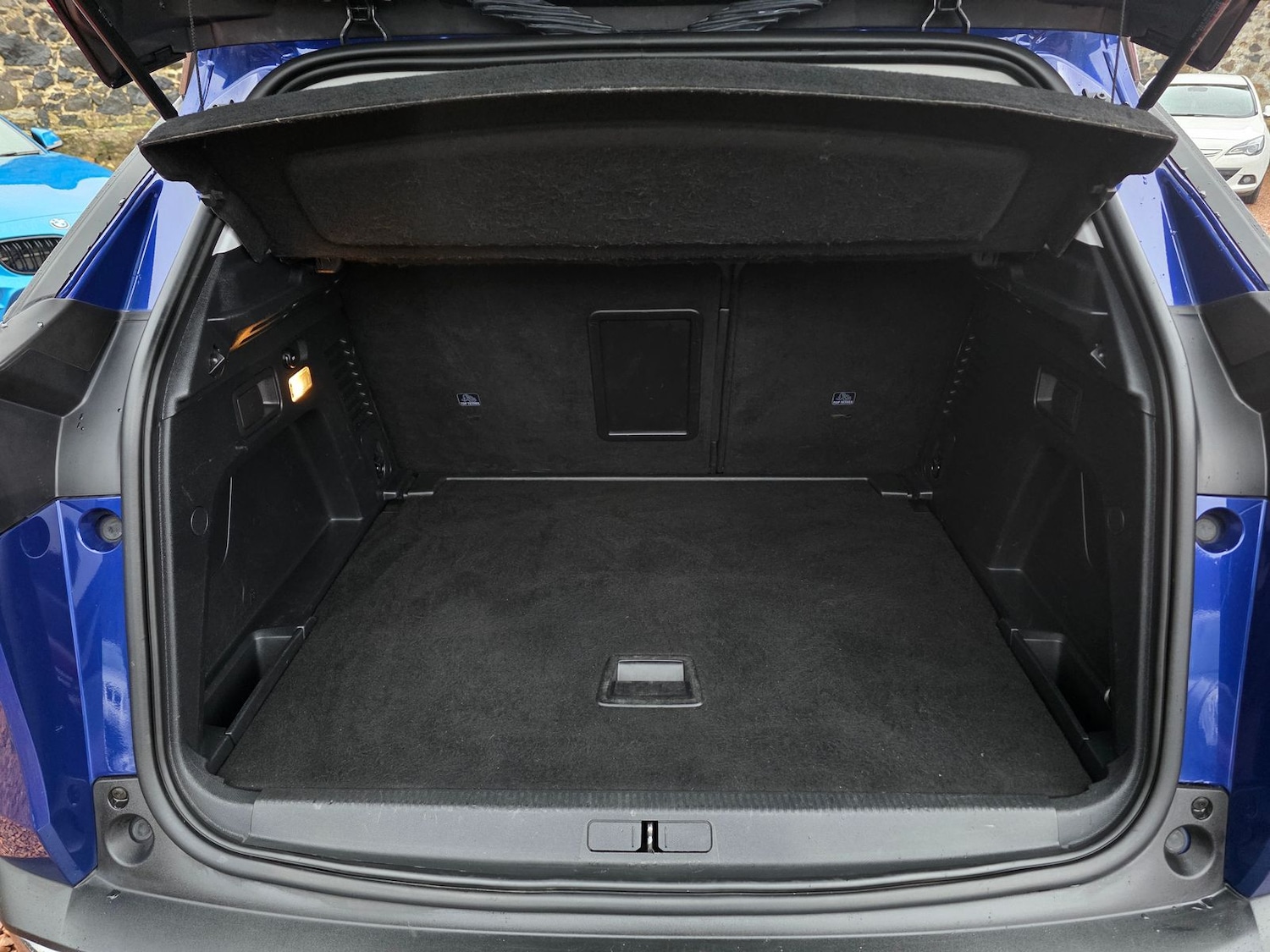 Used Peugeot 3008 2018 for sale - 77428312: Photo 13