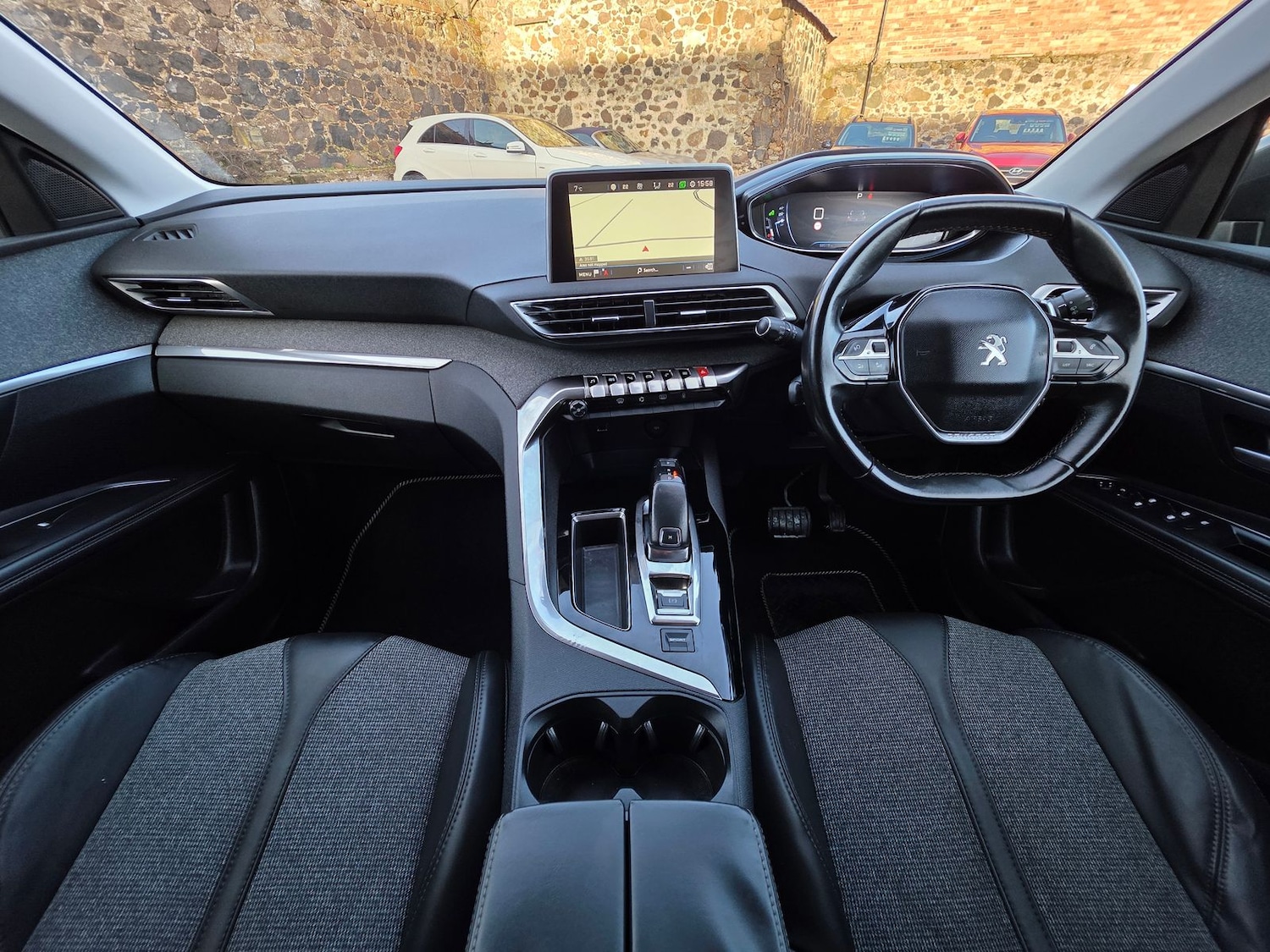 Used Peugeot 3008 2017 for sale - 77365627: Photo 7