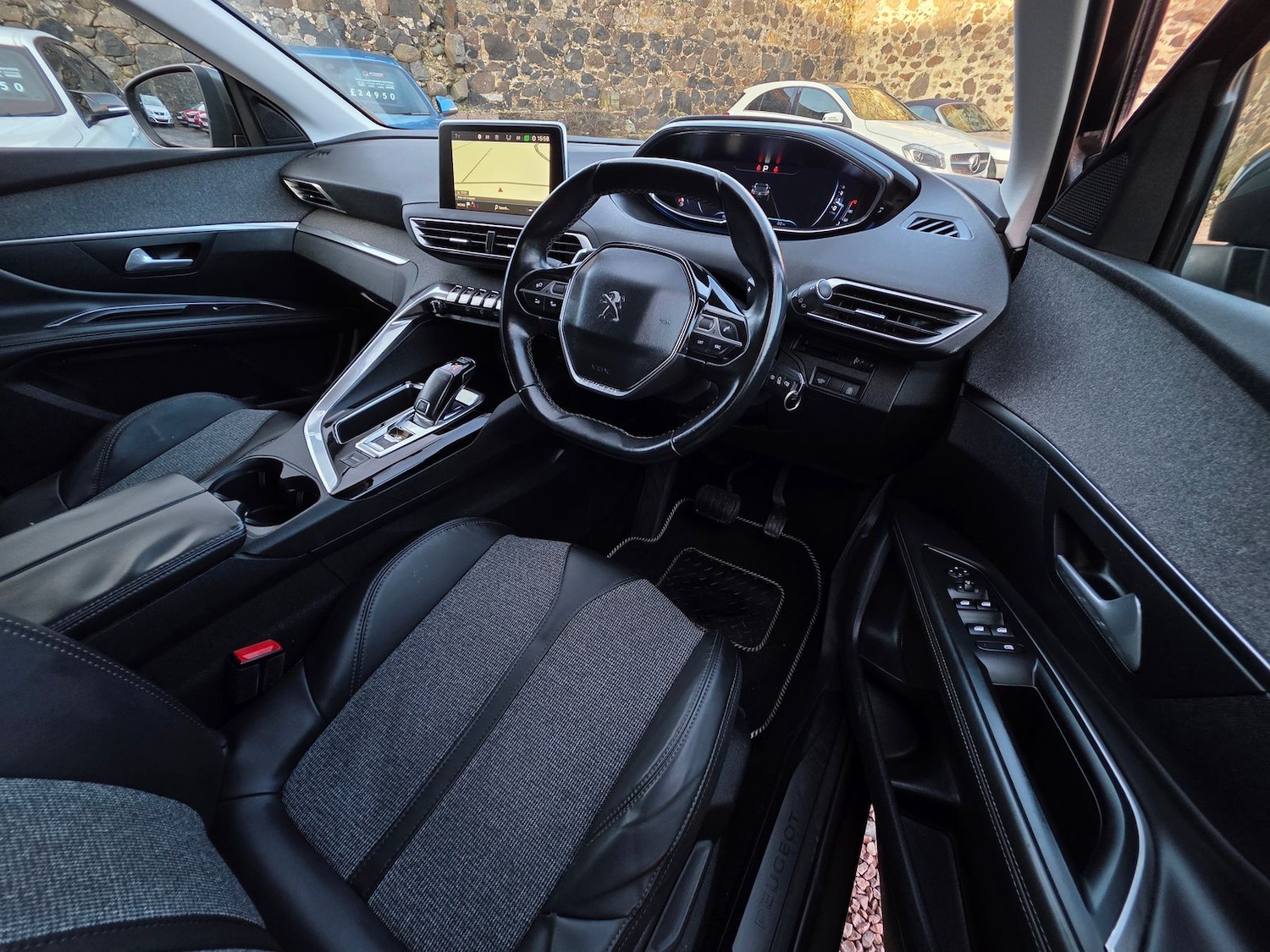 Used Peugeot 3008 2017 for sale - 77365627: Photo 8