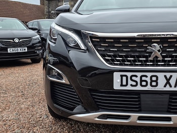 Used Peugeot 3008 2018 for sale - 78103160: Photo