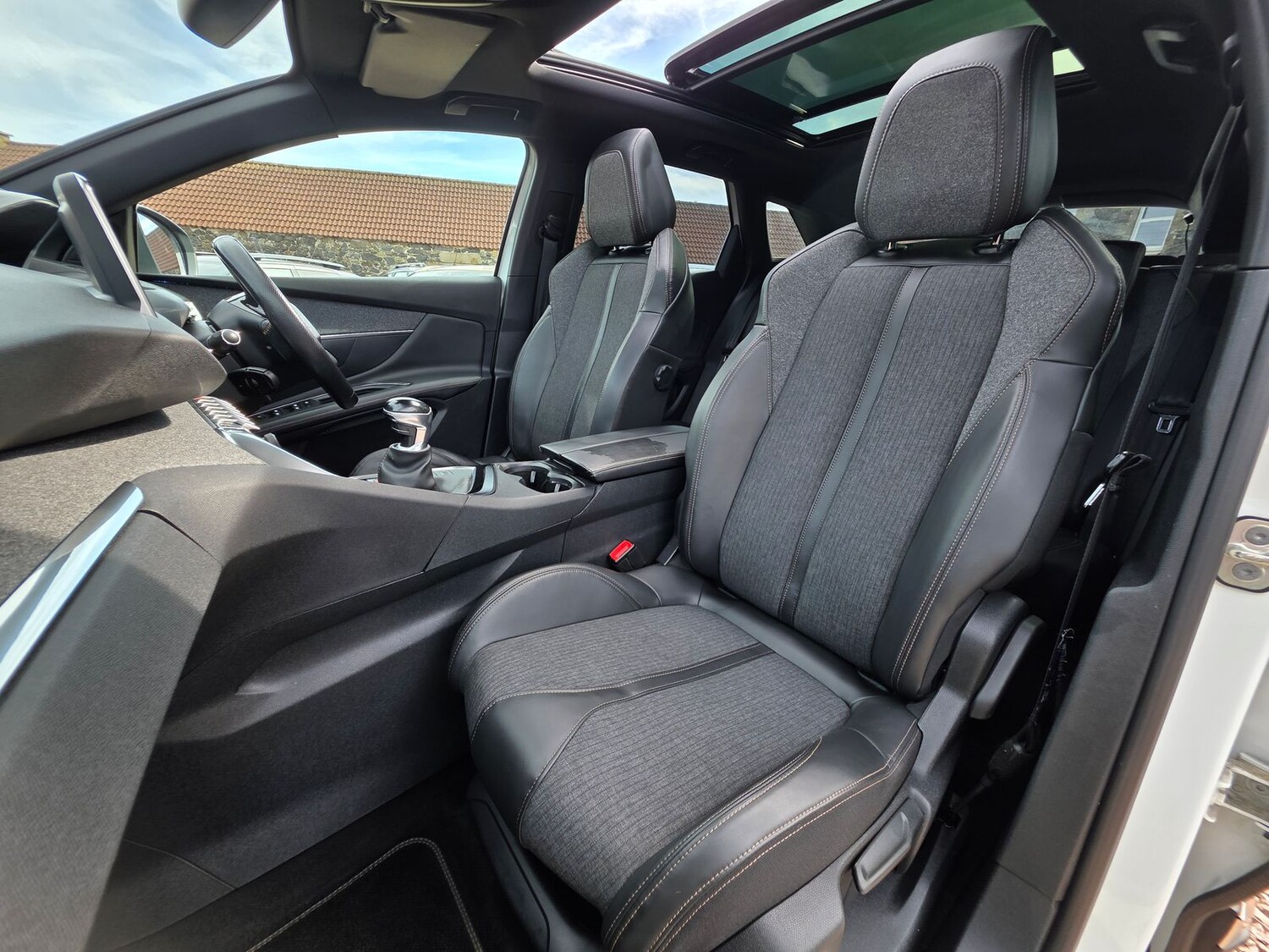 Used Peugeot 3008 2017 for sale - 78175840: Photo 10