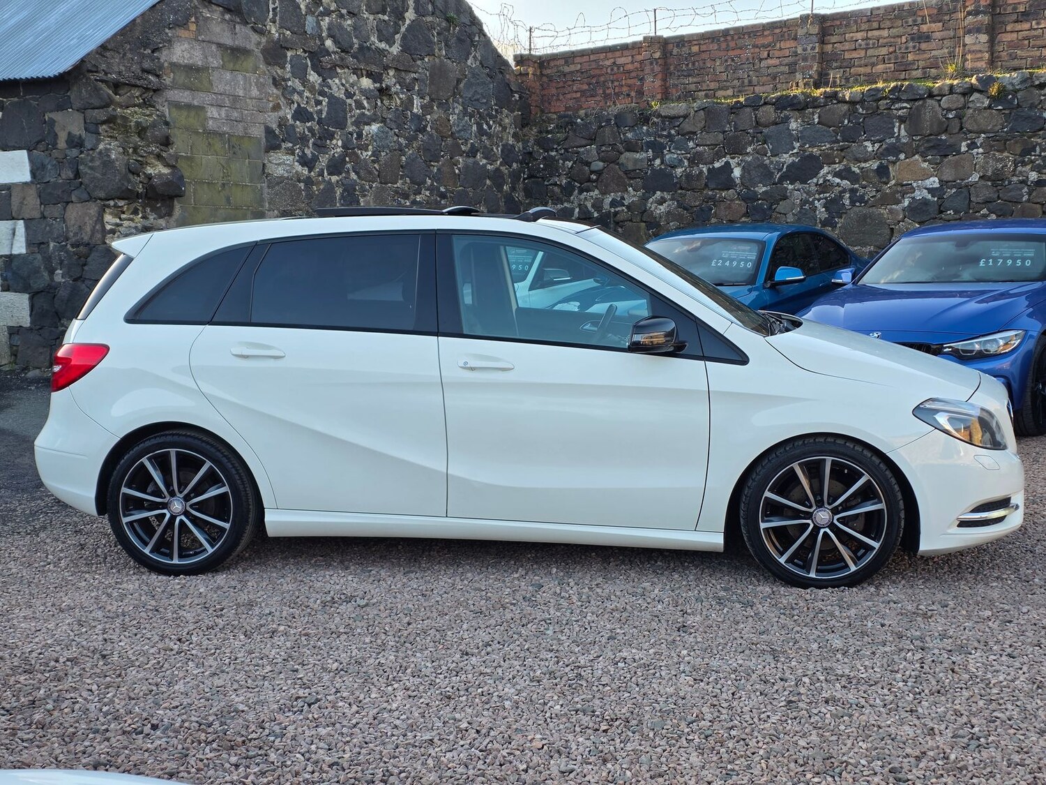 Used Mercedes-Benz B Class 2013 for sale - 77755885: Photo 19