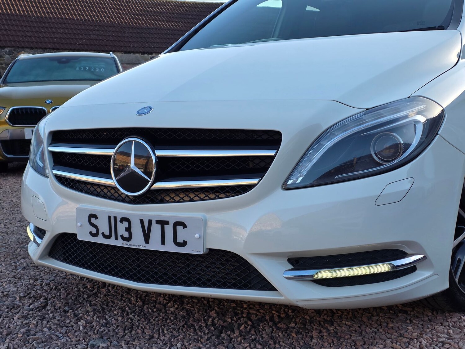 Used Mercedes-Benz B Class 2013 for sale - 77755885: Photo 6