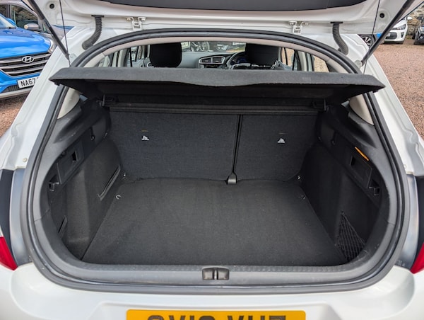 Used Citroen C4 2013 for sale - 74454722: Photo 13