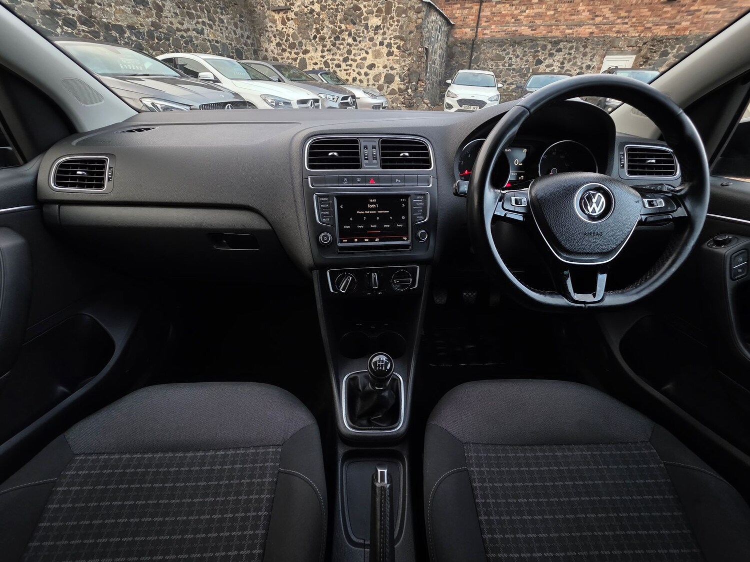 Used Volkswagen Polo 2016 for sale - 77726251: Photo 7