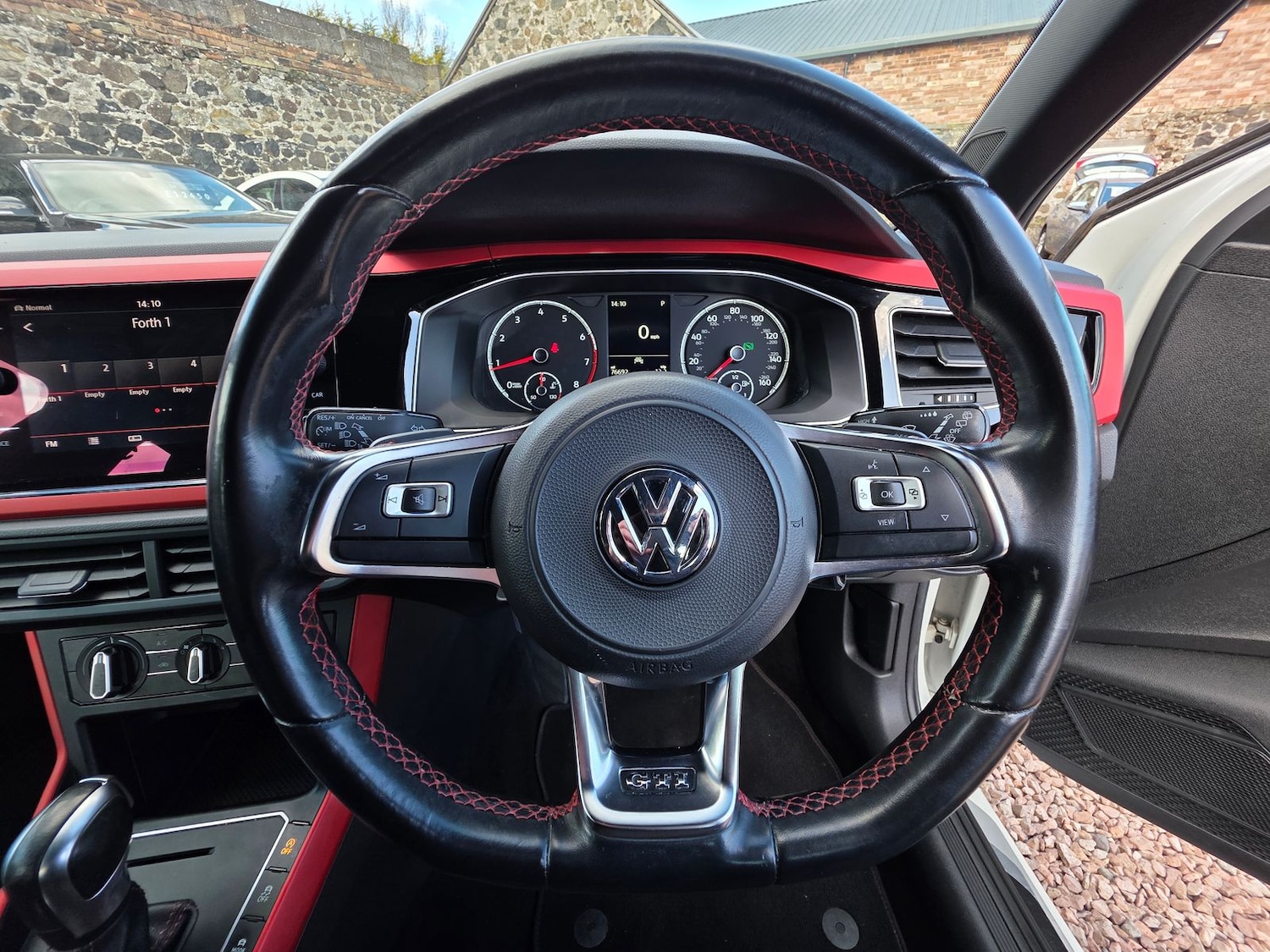 Used Volkswagen Polo 2019 for sale - 78211556: Photo 9