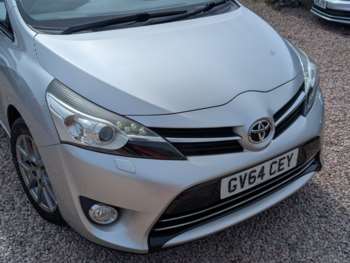 Used Toyota Verso 2014 for sale - 74752765: Photo