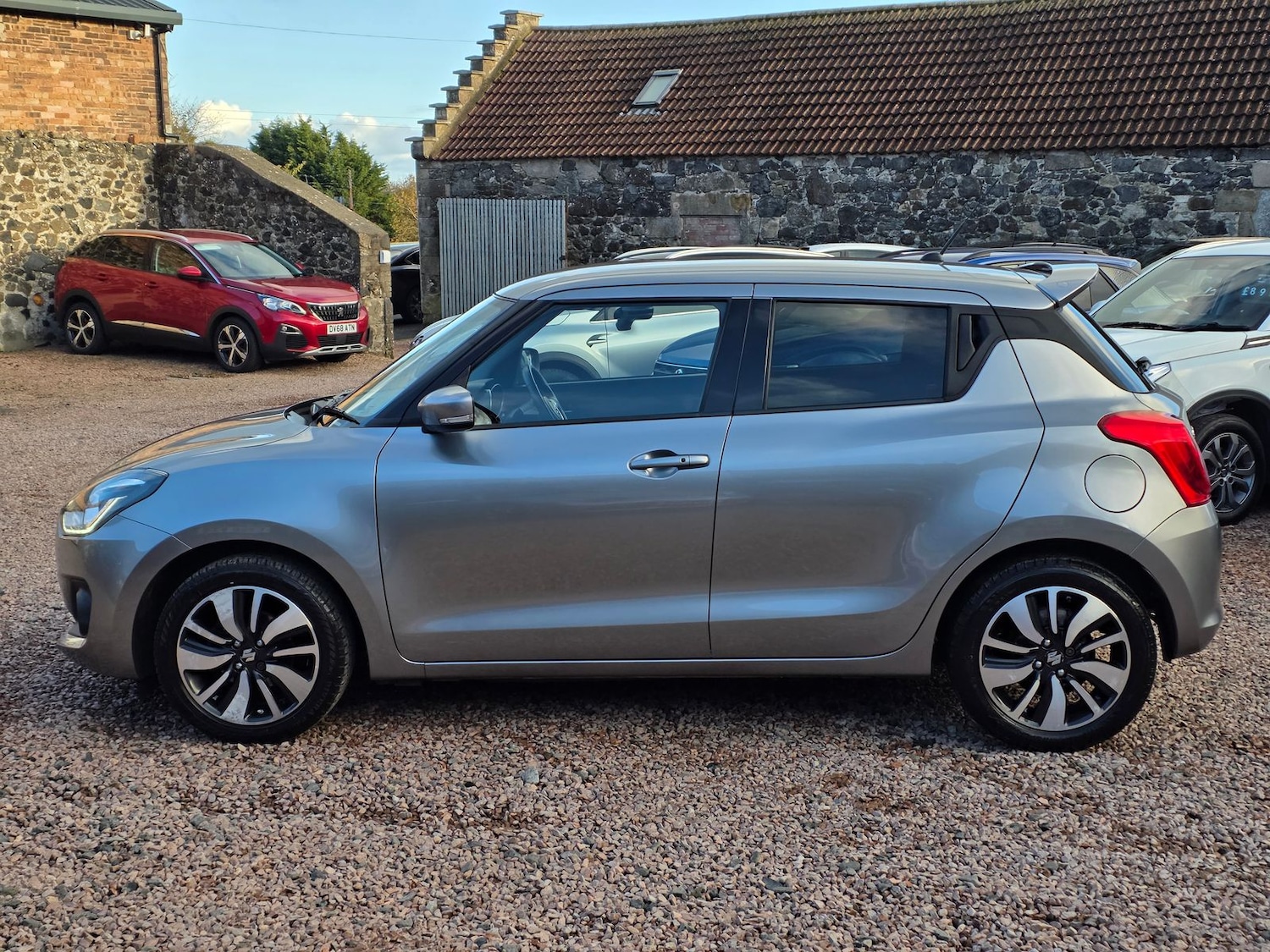Used Suzuki Swift 2017 for sale - 76410453: Photo 14