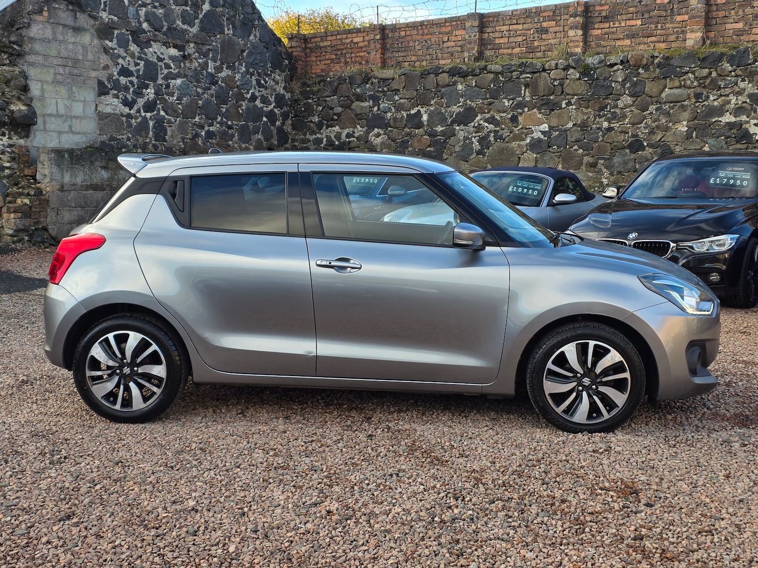 Used Suzuki Swift 2017 for sale - 76410453: Photo 19