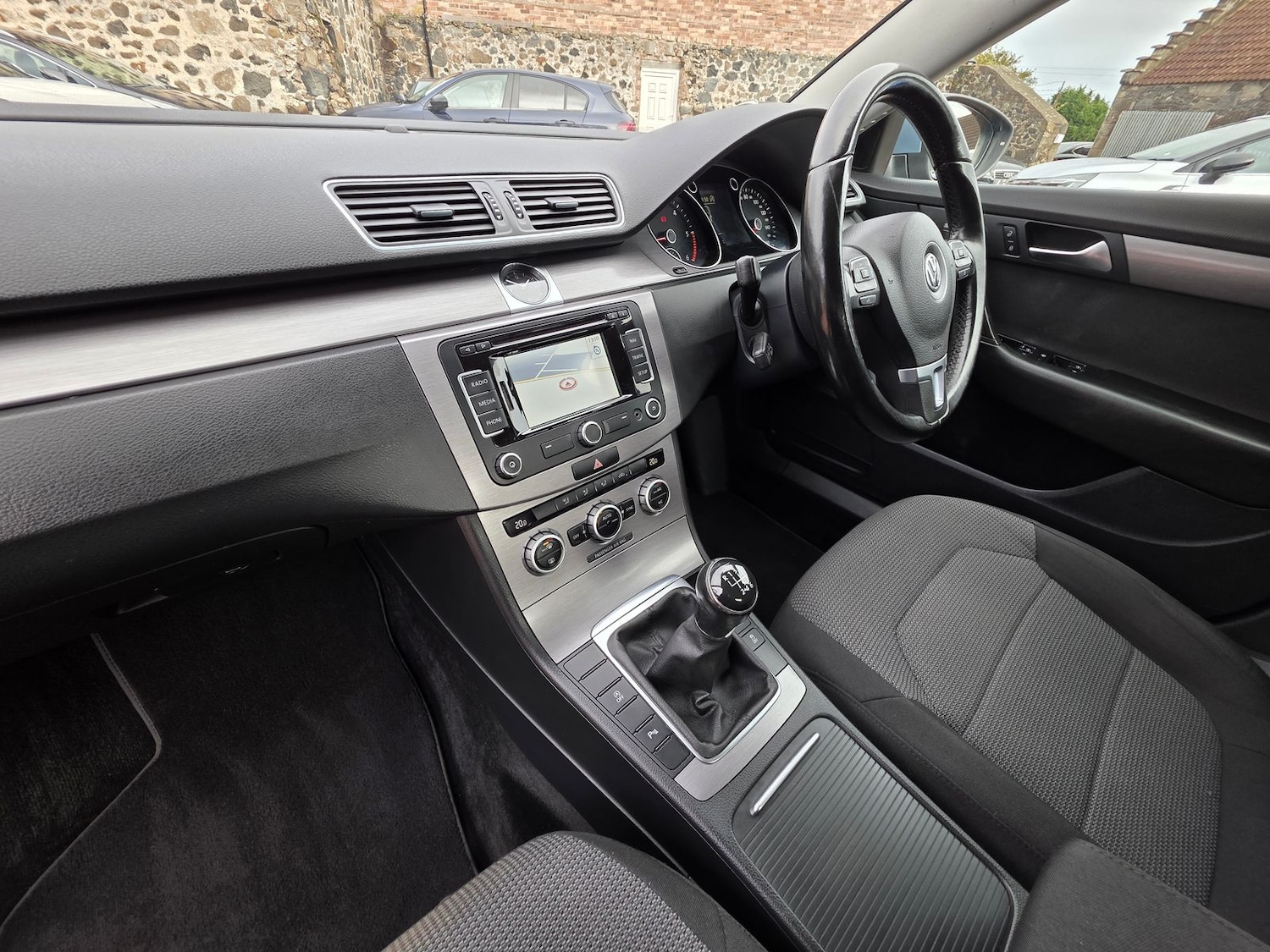 Used Volkswagen Passat 2013 for sale - 76203682: Photo 11