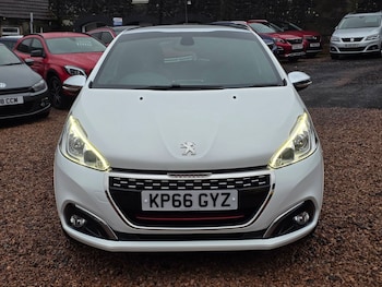 Used Peugeot 208 2016 for sale - 77512758: Photo